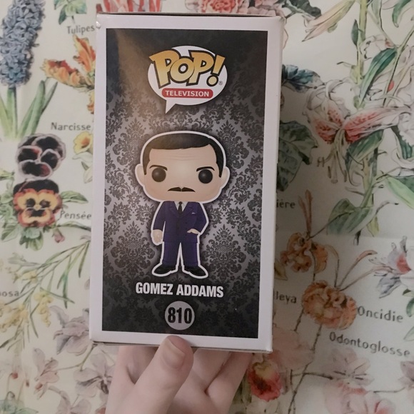 Gomez Addams Funko Pop! #810 - Picture 2 of 4
